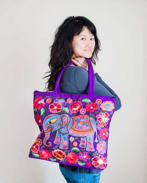 Elephant Embroidered Tote Bag - Isleitudes