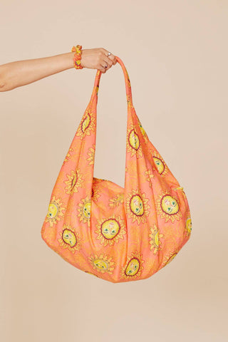 Adelisa Printed Banana Shoulder Bag - Isleitudes