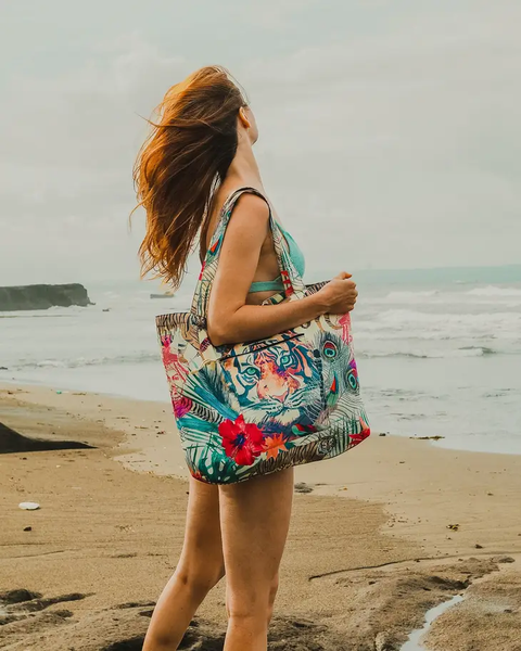 Psychedelic Tiger Tote Bag - Isleitudes
